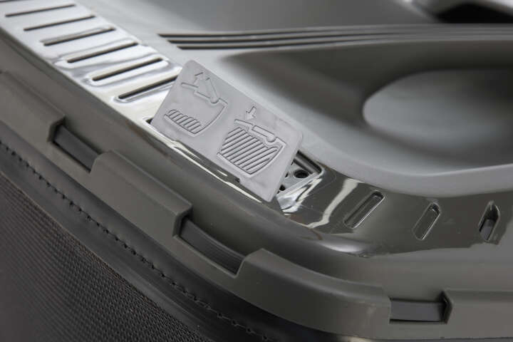 STIGA Akku-Rasenmäher Collector 548e S Kit